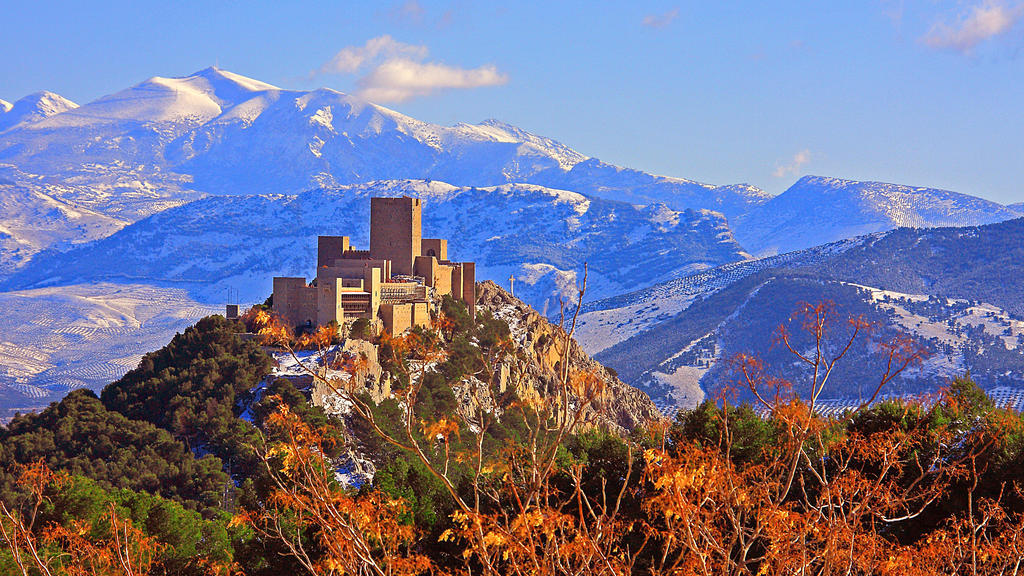 Melyek a legjobb hotelek Jaen Cathedral k\u00F6zel\u00E9ben? Kültér fotó